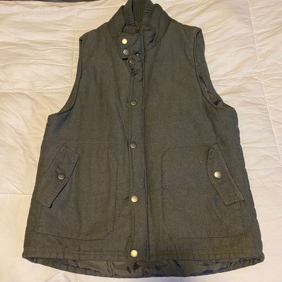 Men’s Large Winter Vest - Picture 1 of 3